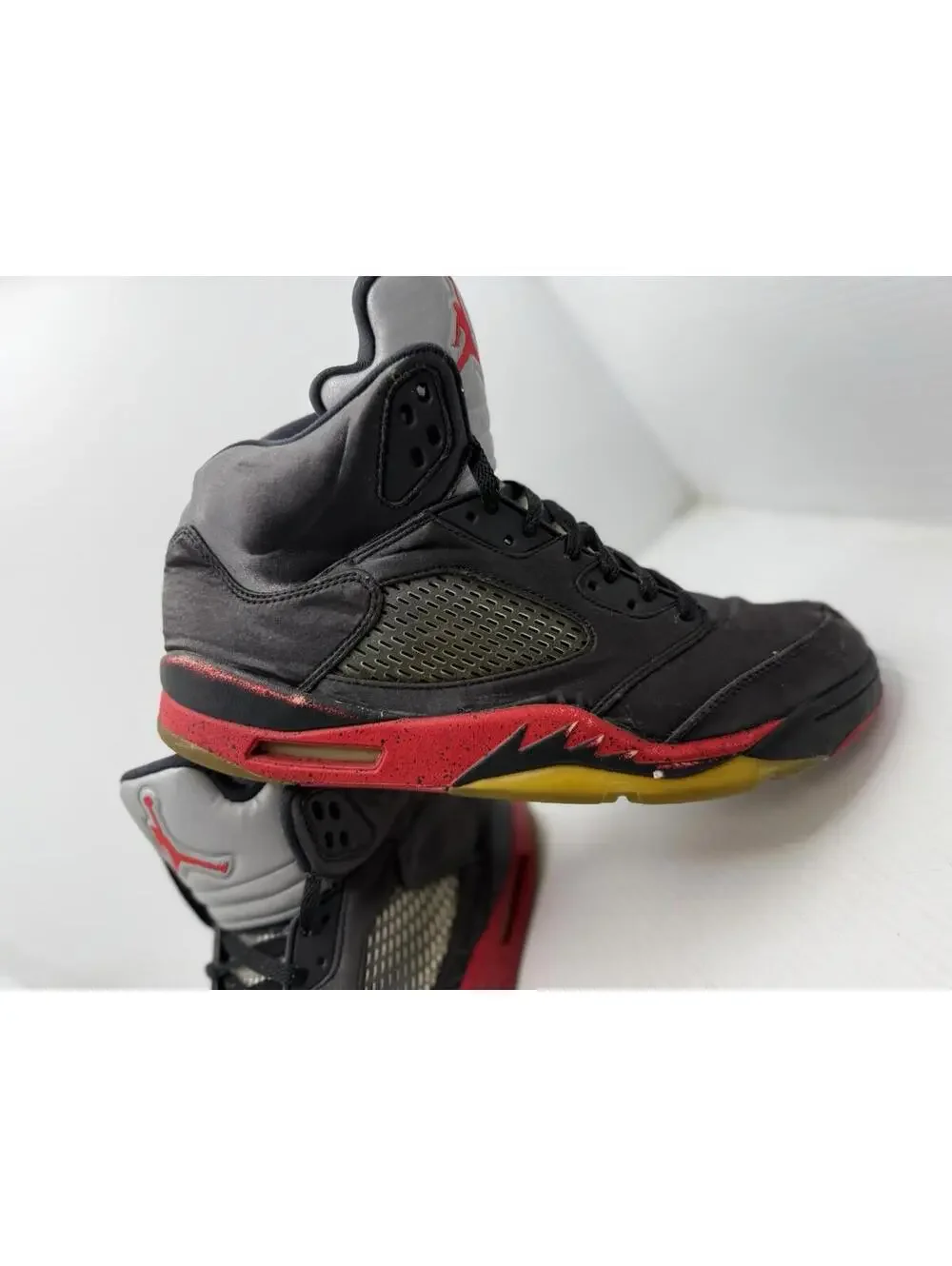 Nike Jordan 5 Retro Satin Bred 2018 Mens sz 12 Sneakers Shoes